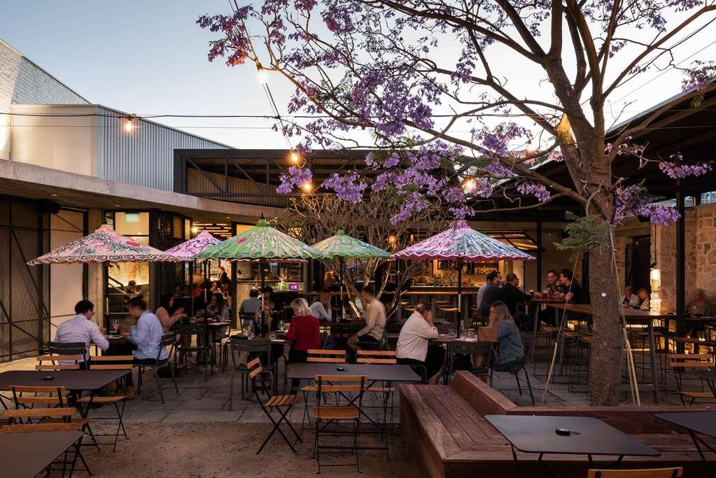 Warders Hotel Fremantle Markets Exterior photo